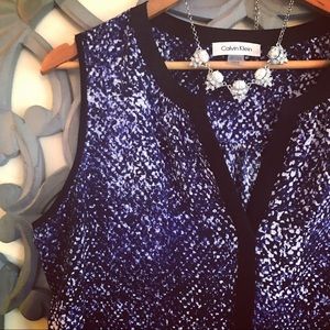 SALE 🎆Calvin Klein indigo blue animal print shell